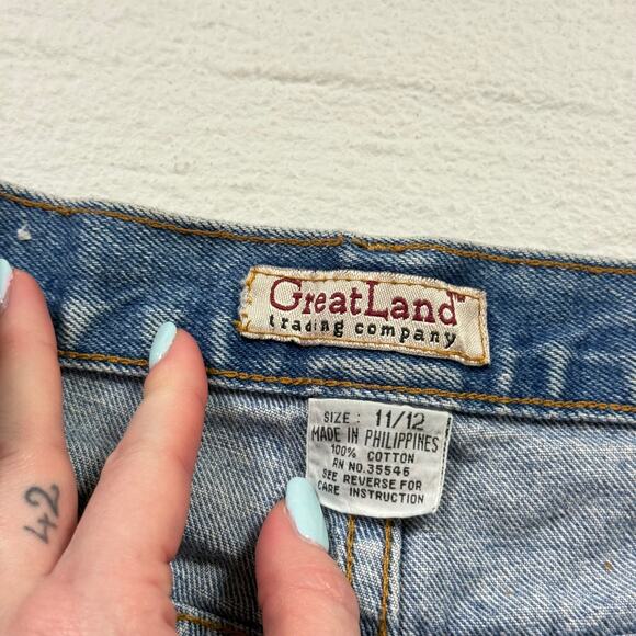 GreatLand High Rise Denim Shorts, Size Medium - Picture 6 of 7